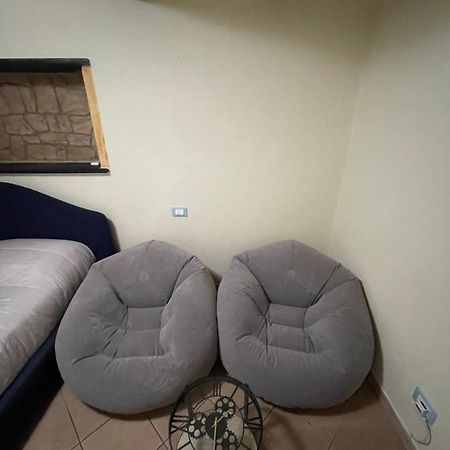 Apartamento Bilocale Arredato Sestri Ponente Génova Exterior foto