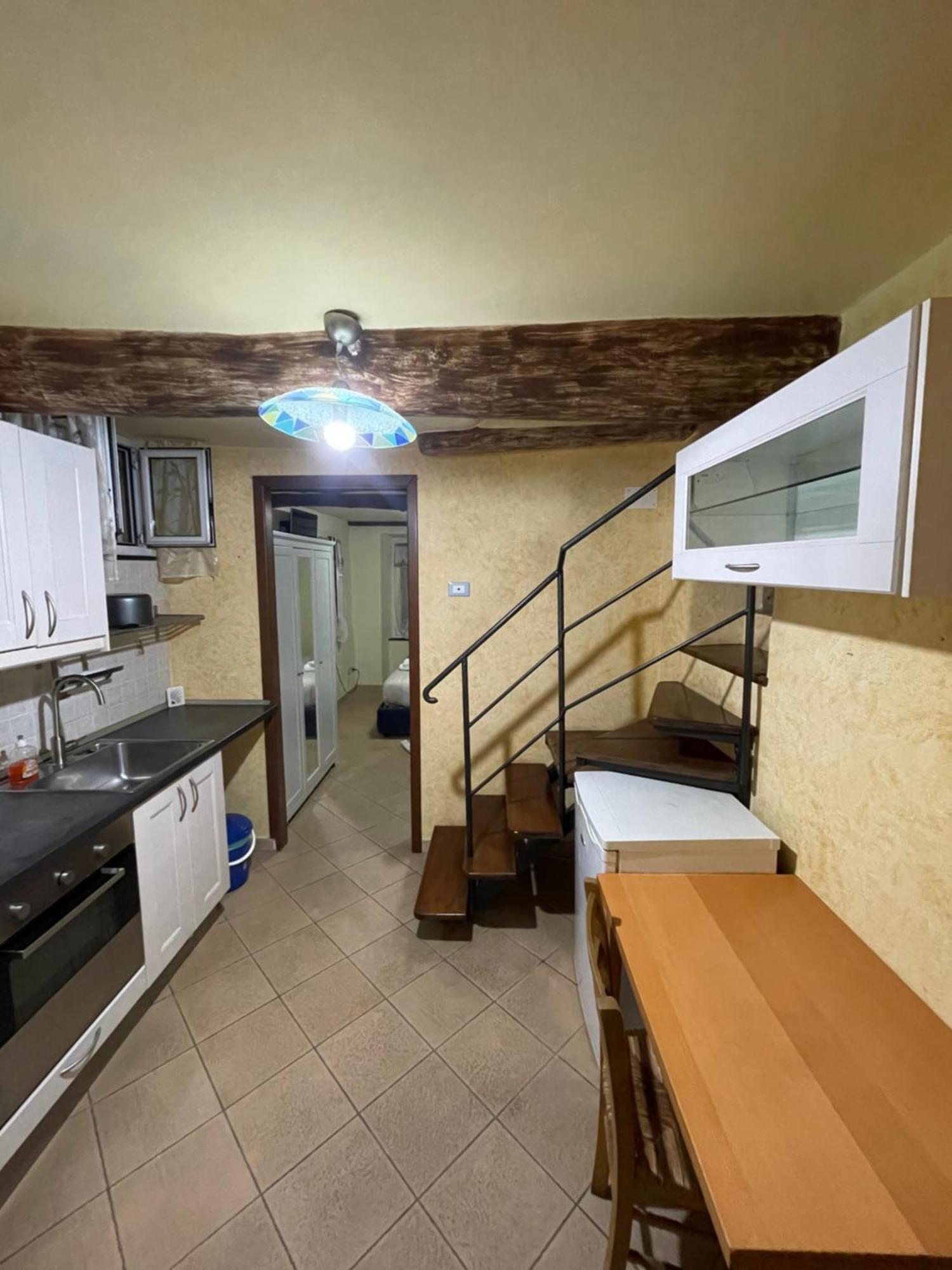 Apartamento Bilocale Arredato Sestri Ponente Génova Exterior foto